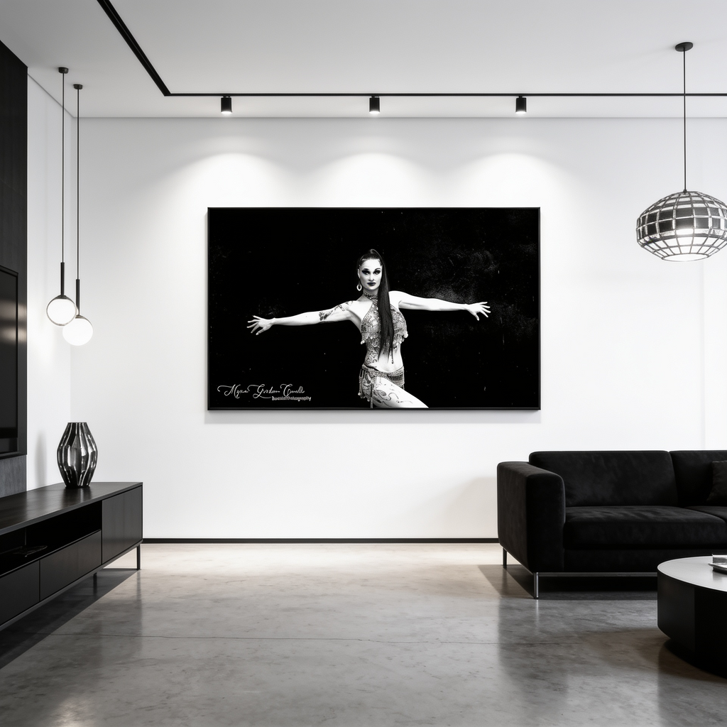 Tania — Unbound · Fine Art Portrait Print 75×50cm