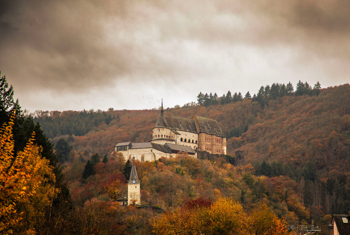 Vianden Castle in Autumn — Alu Dibond Wall Art 75×50cm
