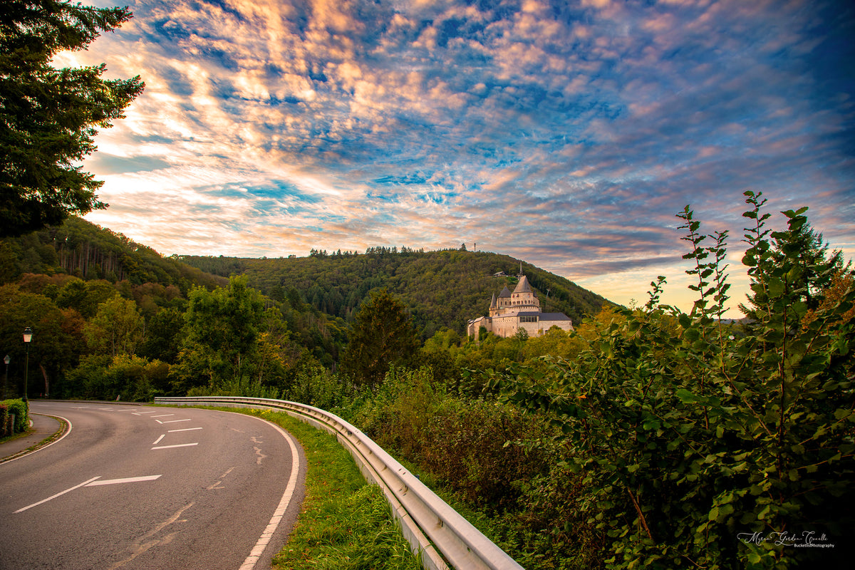 Vianden Castle & Golden Skies — Alu Dibond Wall Art 90×60cm