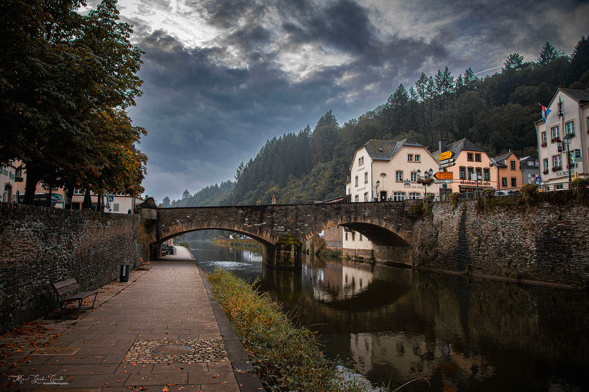 Vianden Storm & Dark Skies — Alu Dibond Wall Art 90×60cm